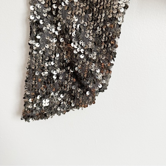 Abercrombie & Fitch gunmetal silver sequin open front bolero crop cardigan - Picture 7 of 9